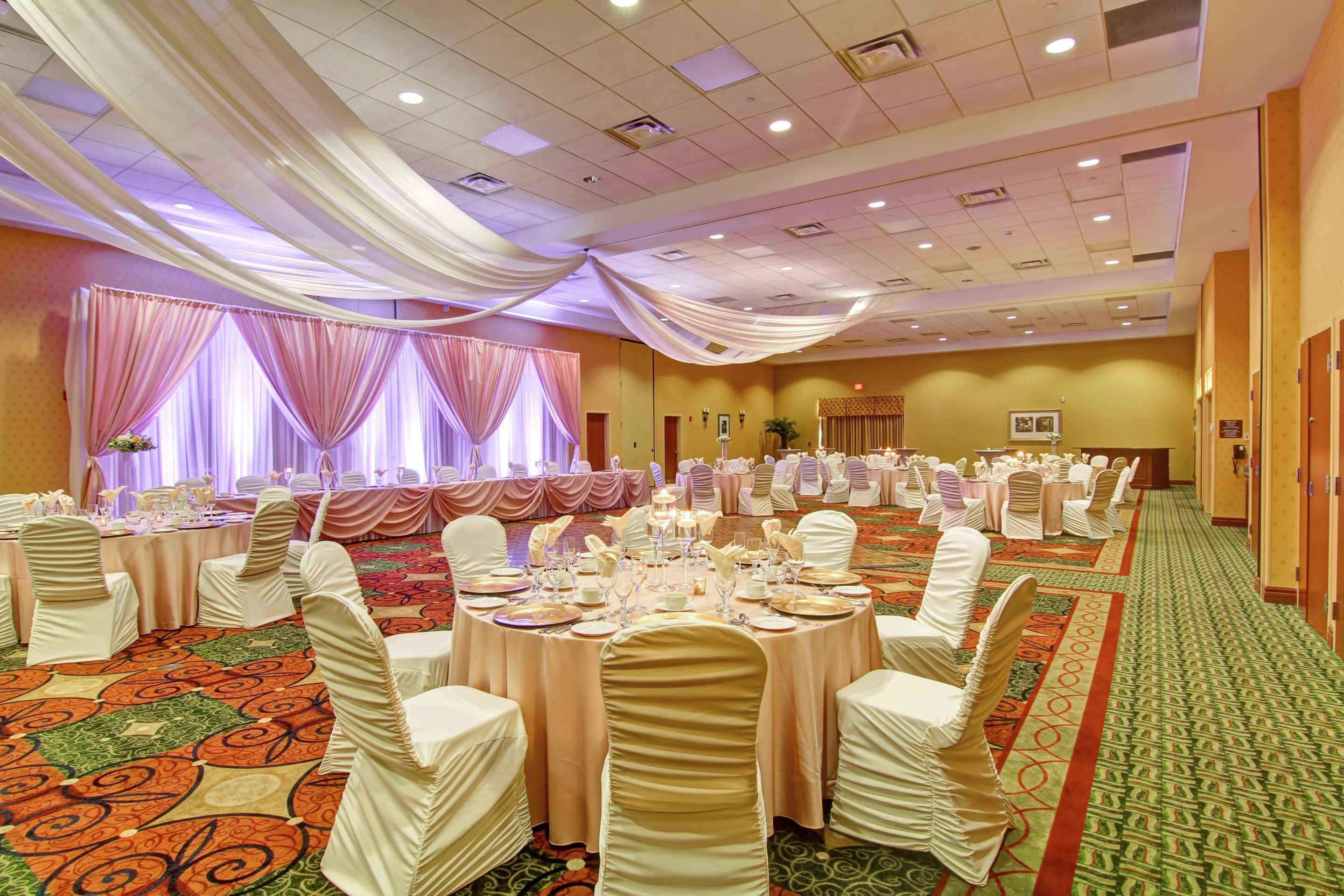 قاعة الولائم