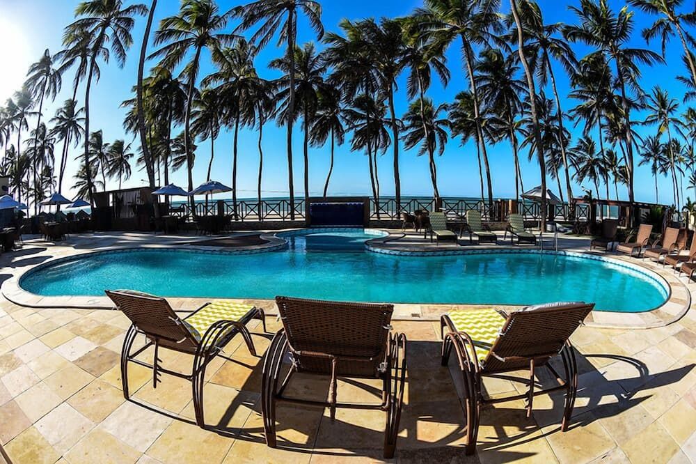 حوض السباحة صورة