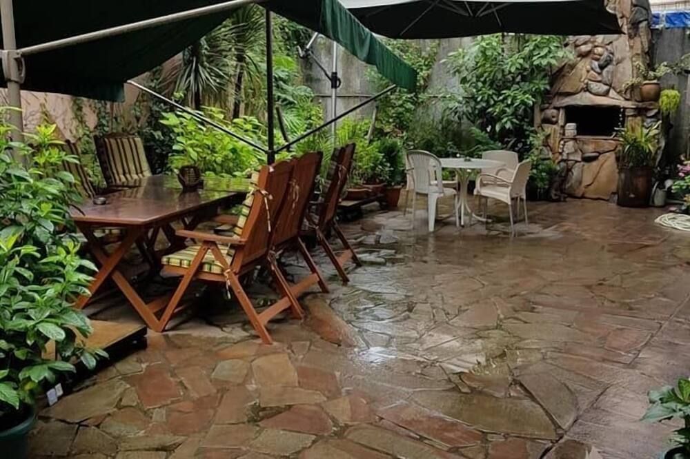 شرفة مرصوفة صورة