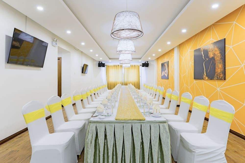 غرفة الاجتماعات