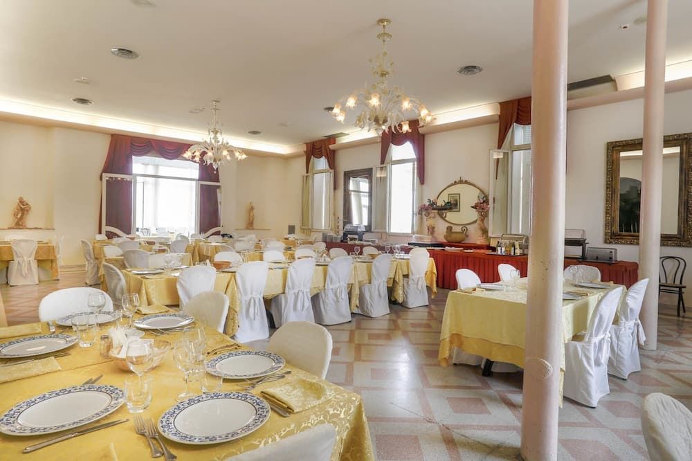 قاعة الولائم