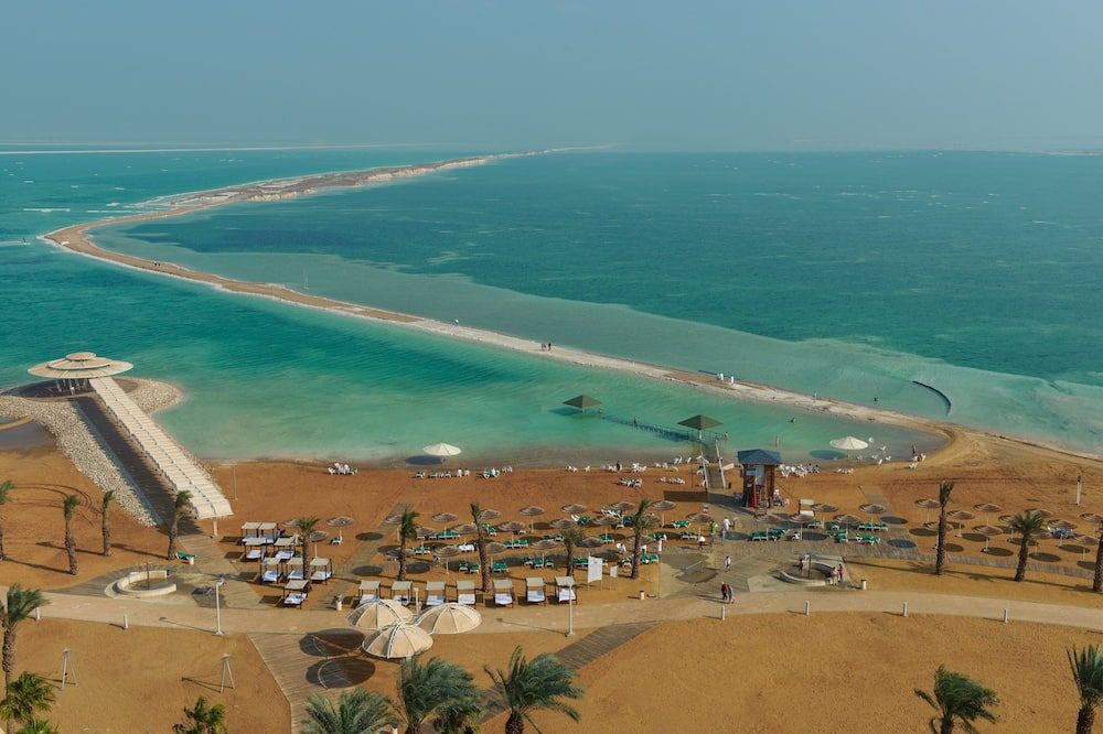 شاطئ