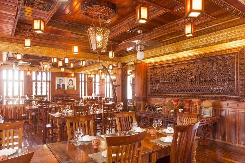 مطعم