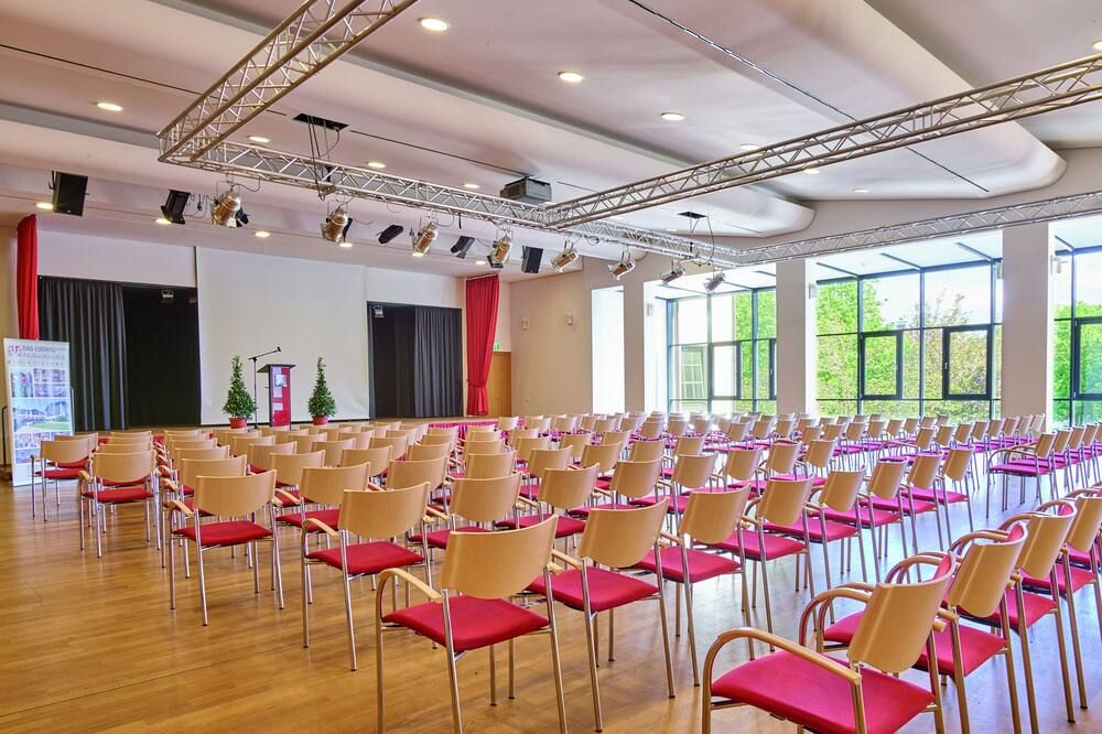 غرفة الاجتماعات