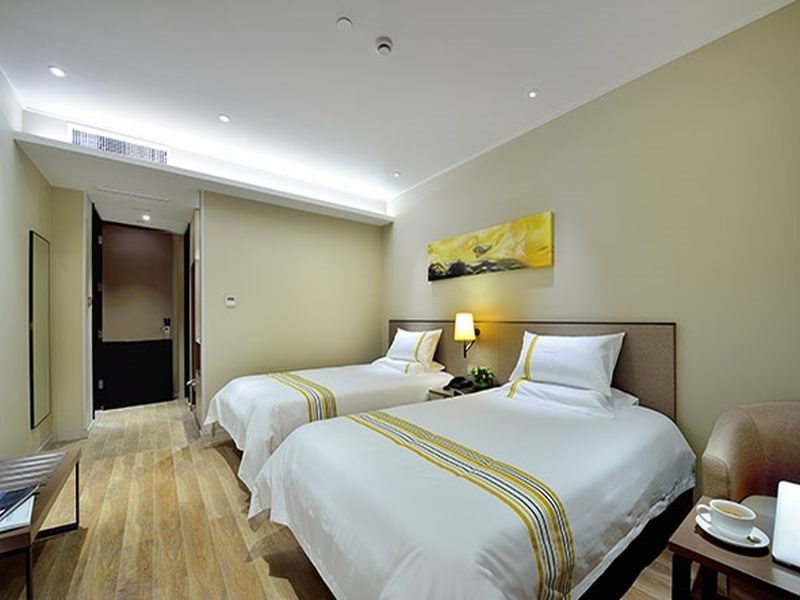 آخر