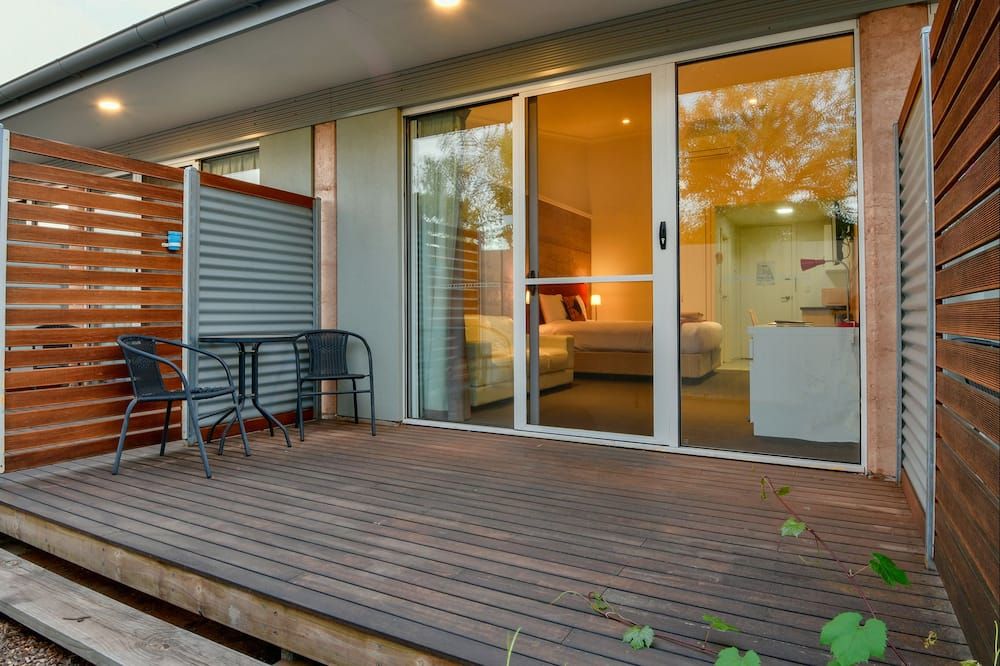 شرفة مرصوفة