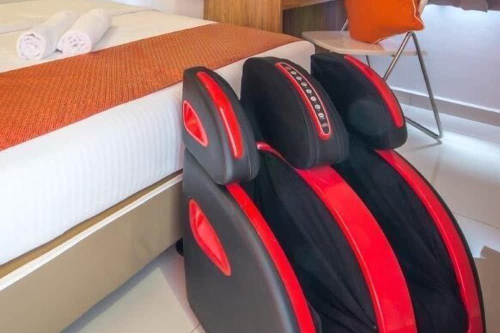 آخر