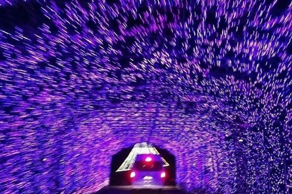 آخر