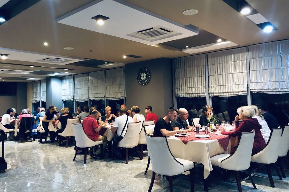 قاعة الولائم