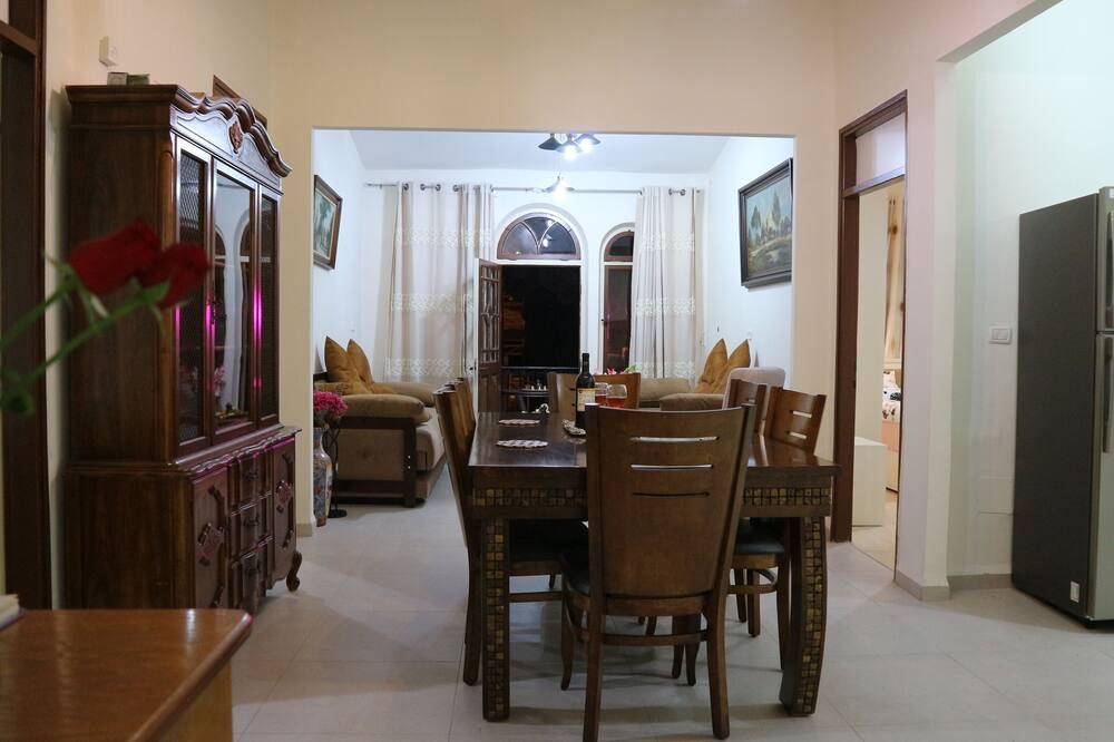 غرفة طعام