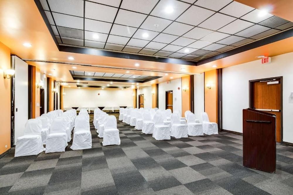 غرفة الاجتماعات