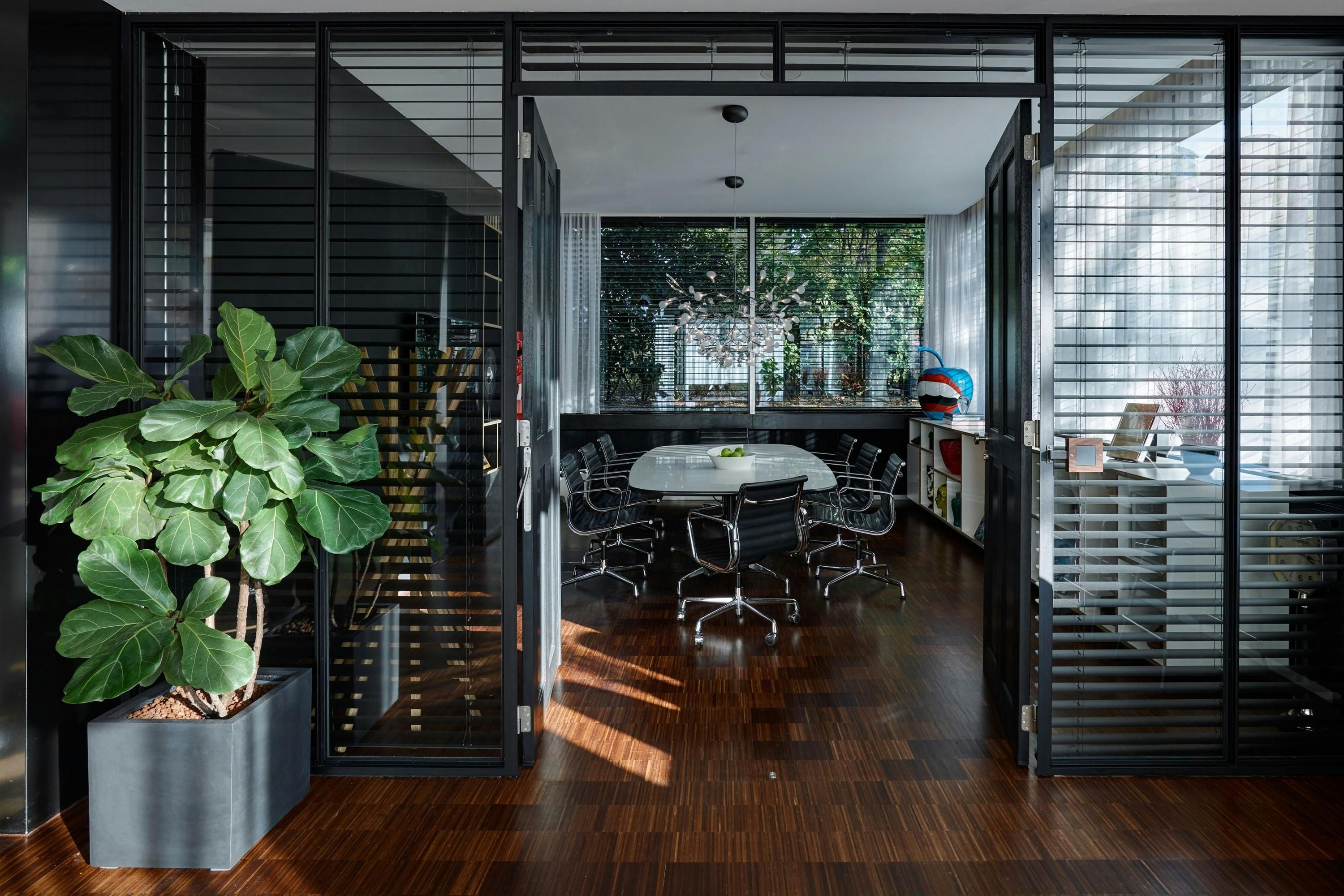 غرفة الاجتماعات