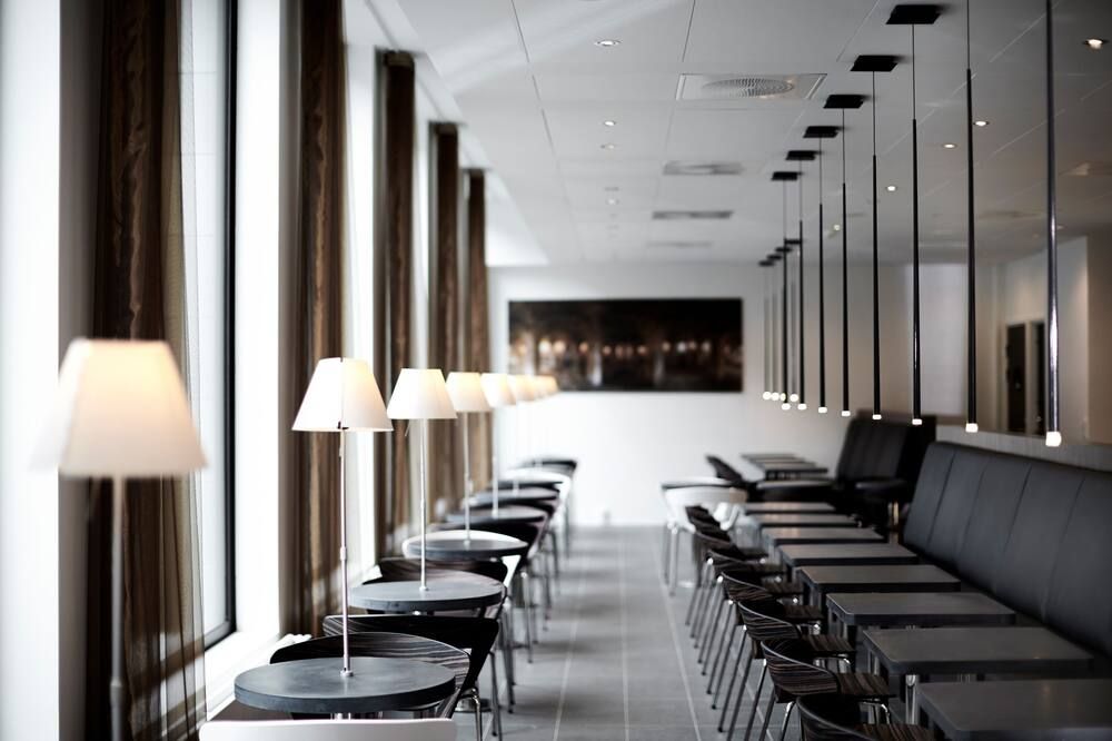 غرفة الاجتماعات