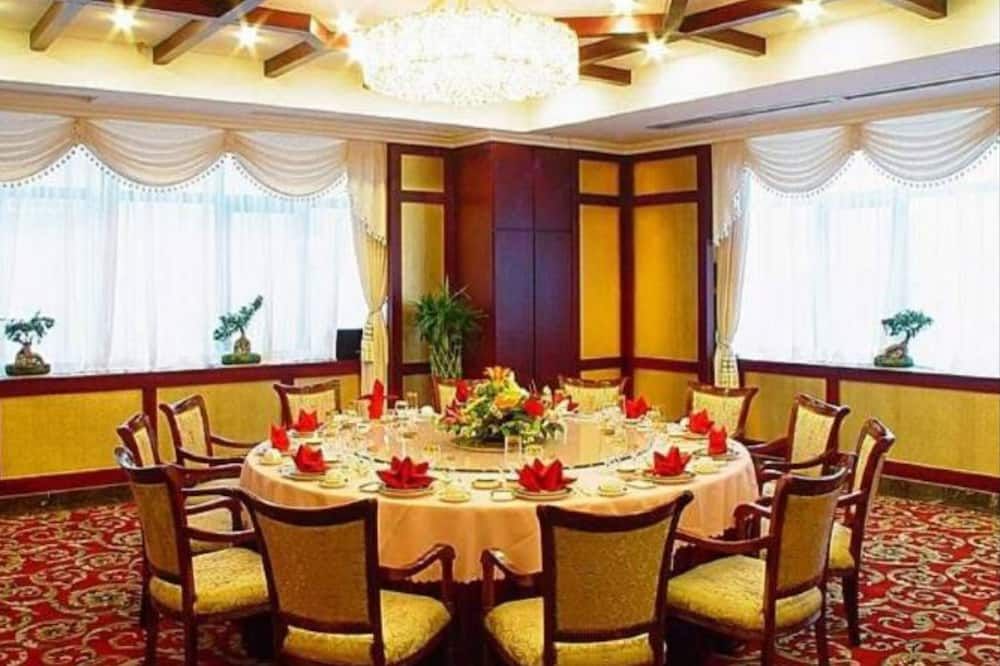 قاعة الولائم