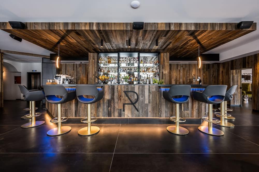 آخر