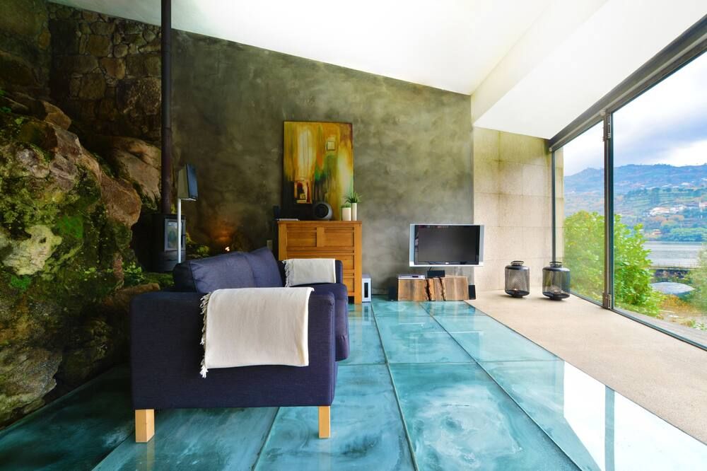 آخر