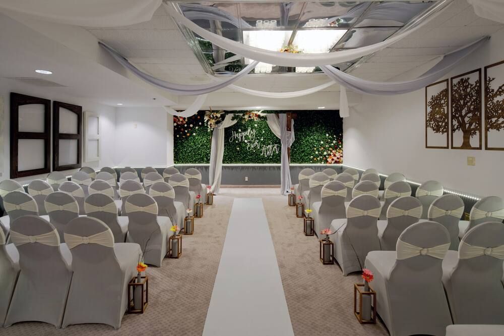 غرفة الاجتماعات