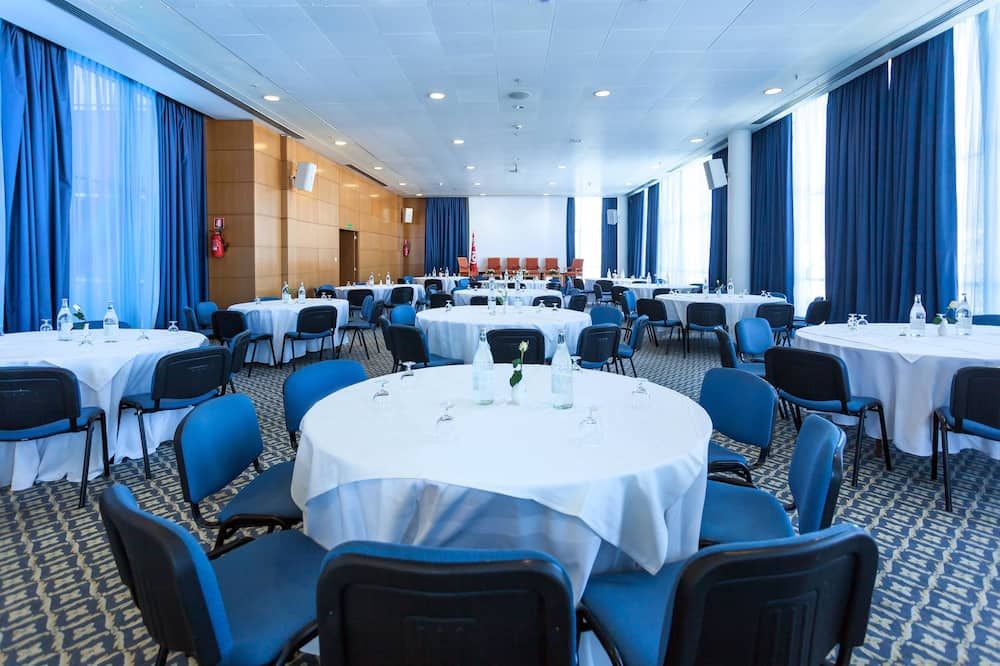 قاعة الولائم