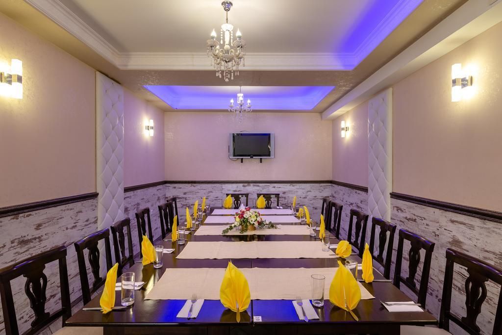 غرفة الاجتماعات