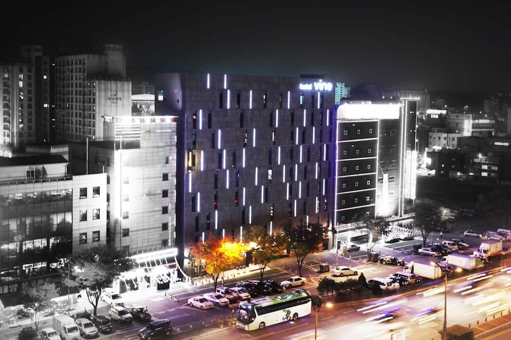 مبنى