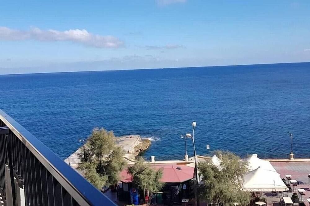 شرفة صورة