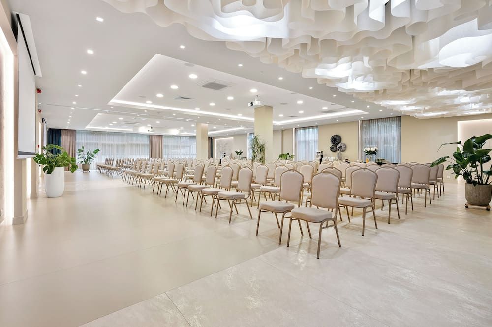 غرفة الاجتماعات