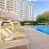 حوض السباحة