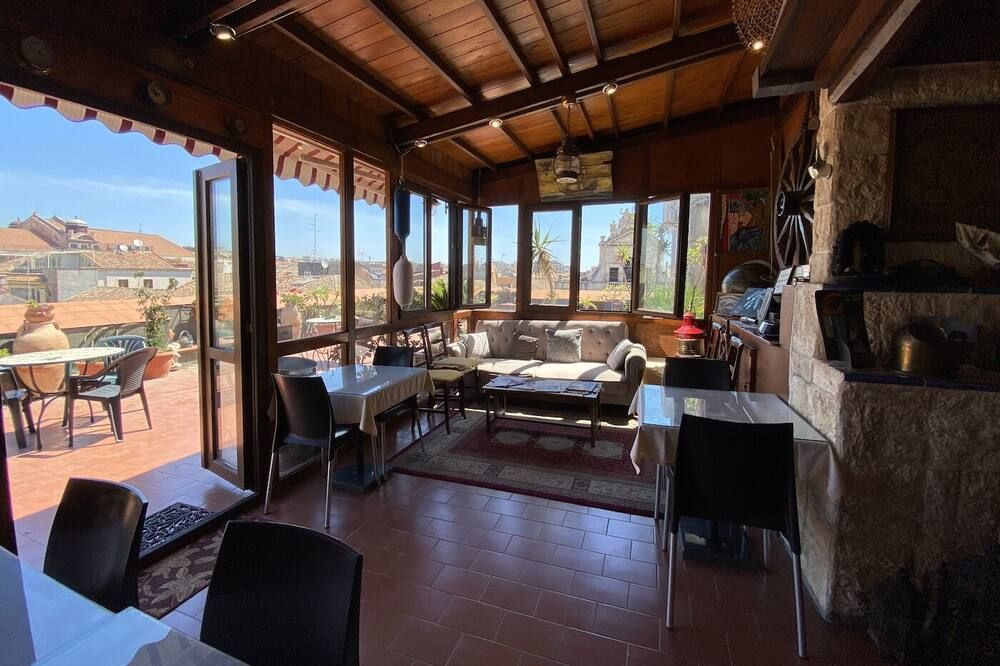 غرفة معيشة