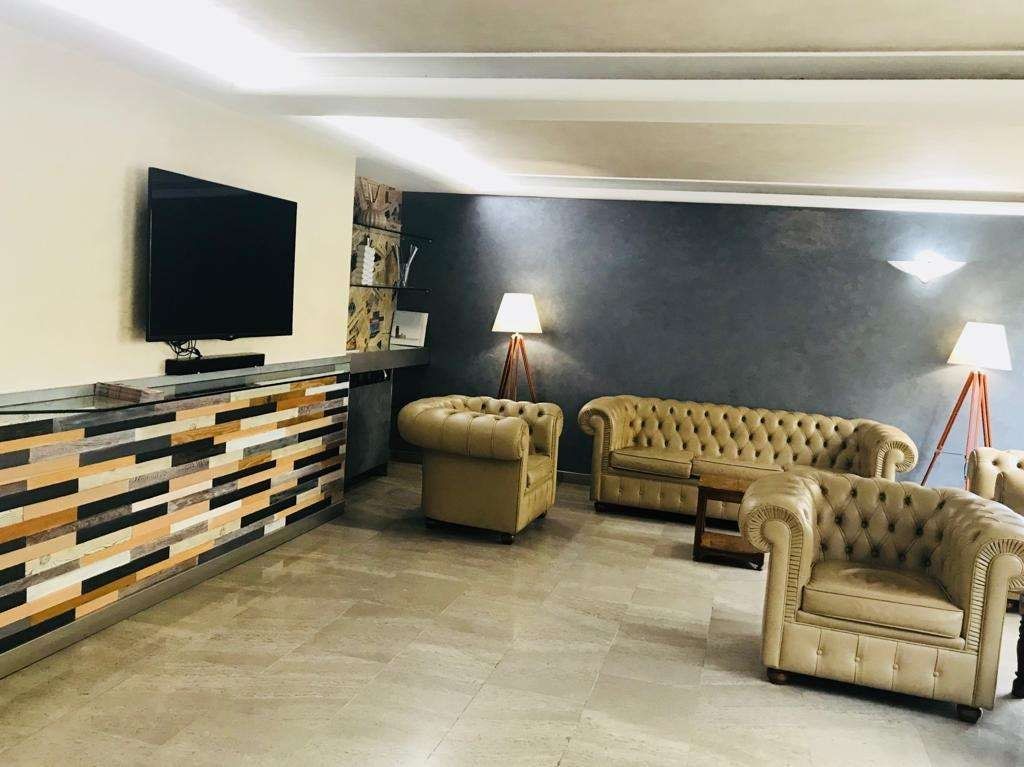 بار