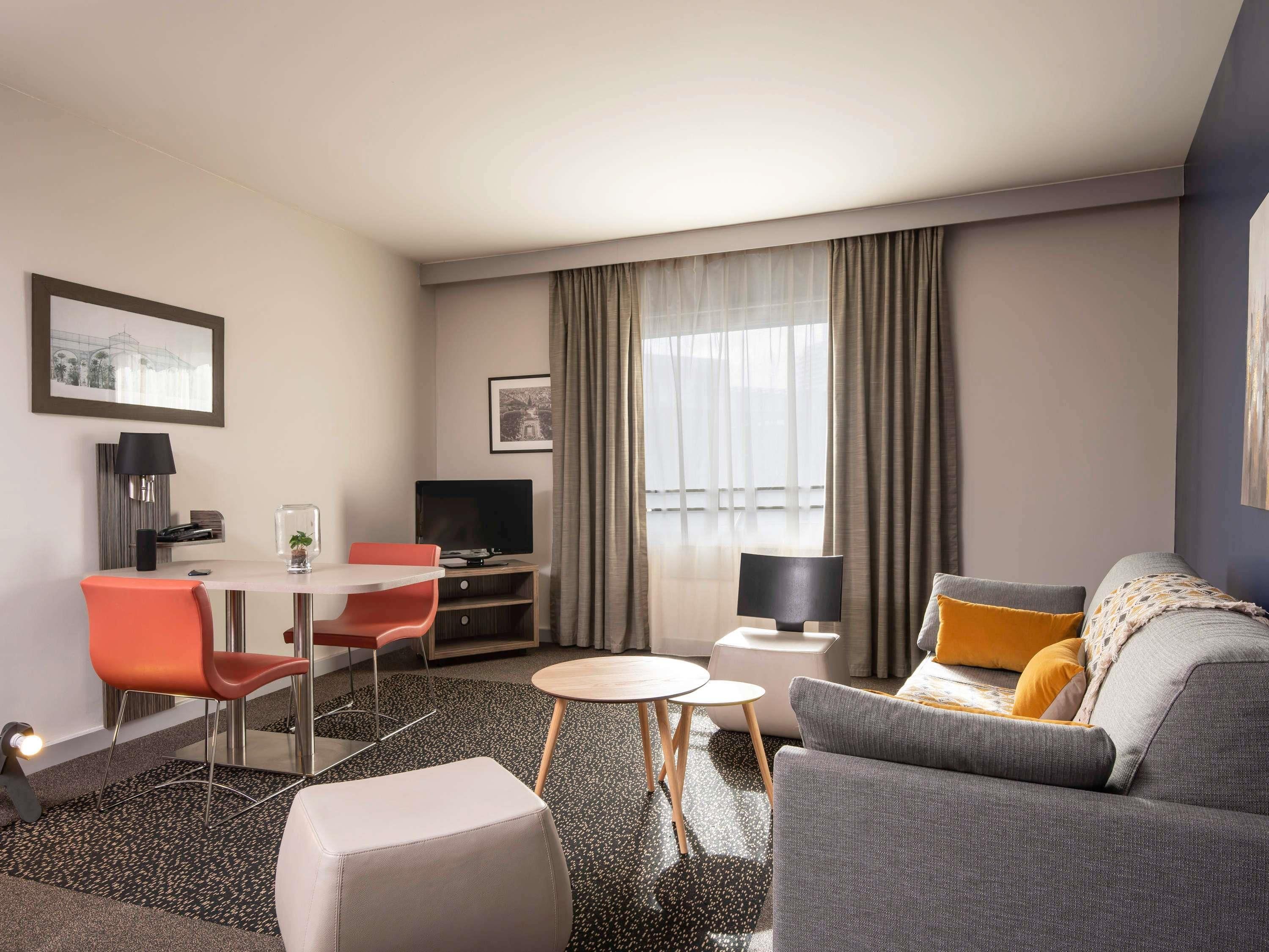 غرفة معيشة صورة