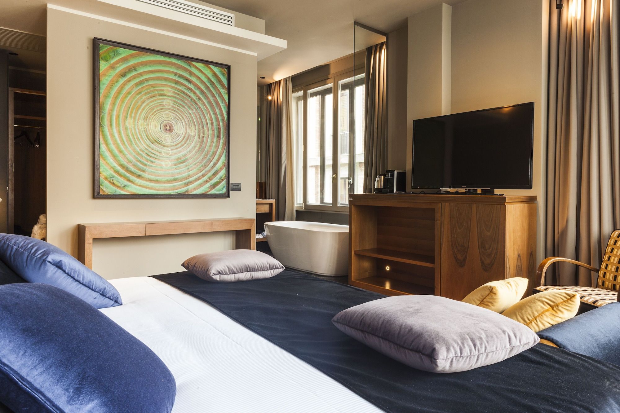 آخر