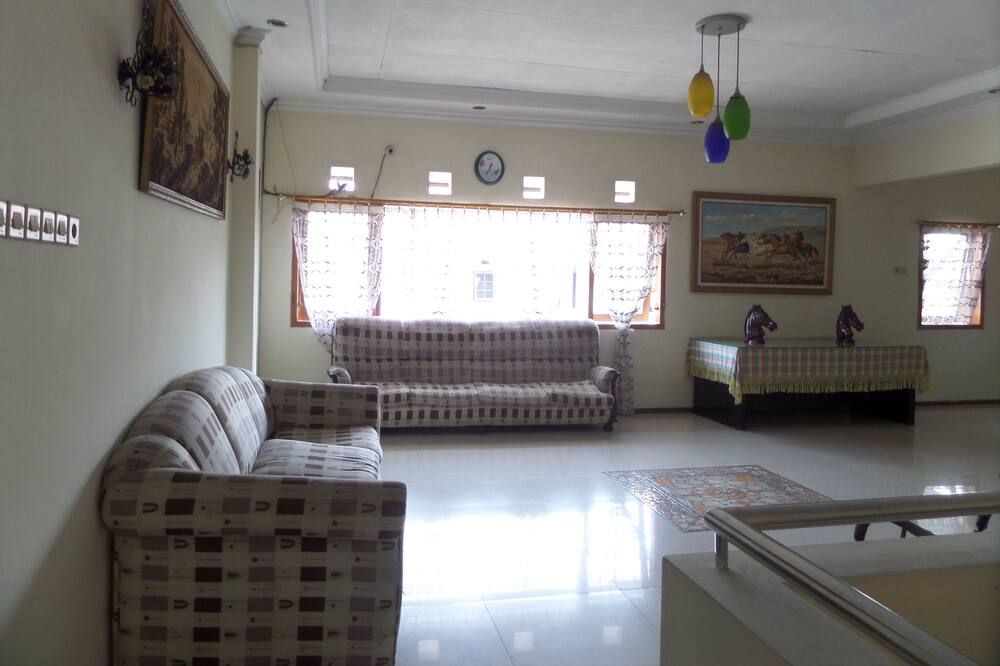 غرفة معيشة صورة