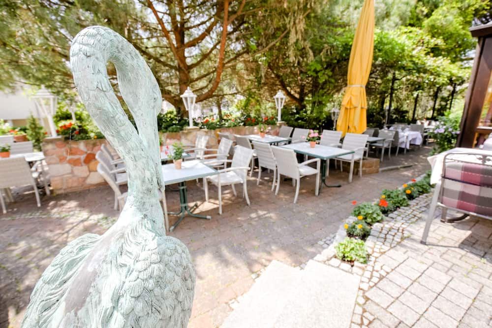 شرفة مرصوفة