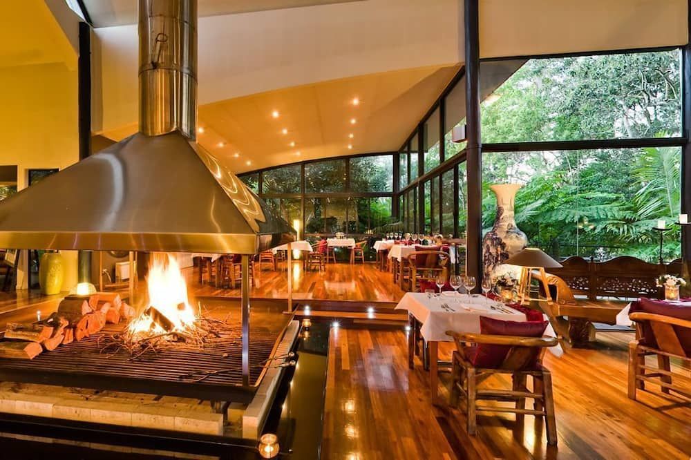 مطعم