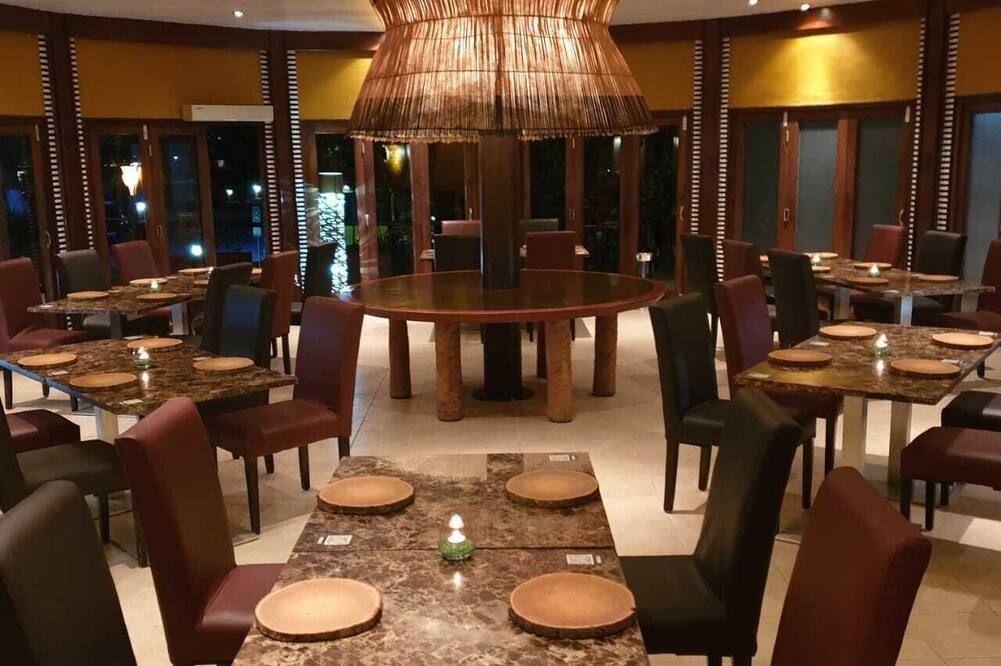 مطعم