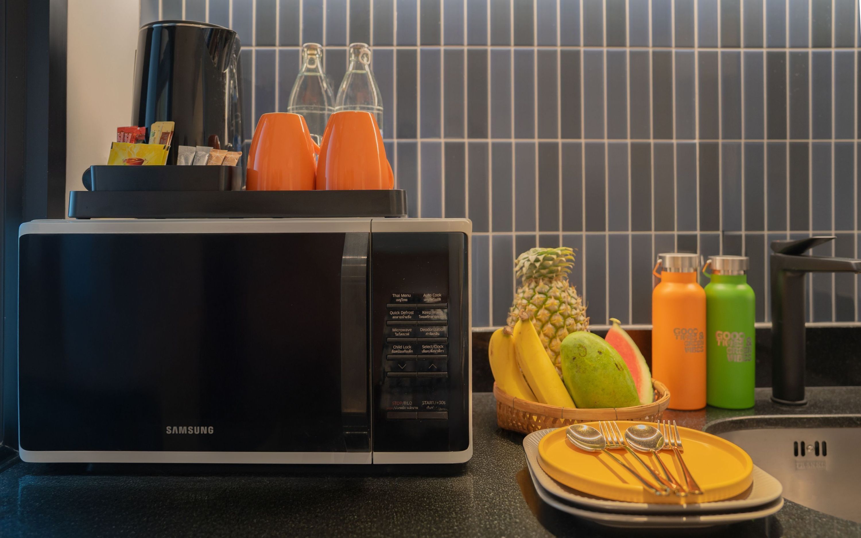 آخر