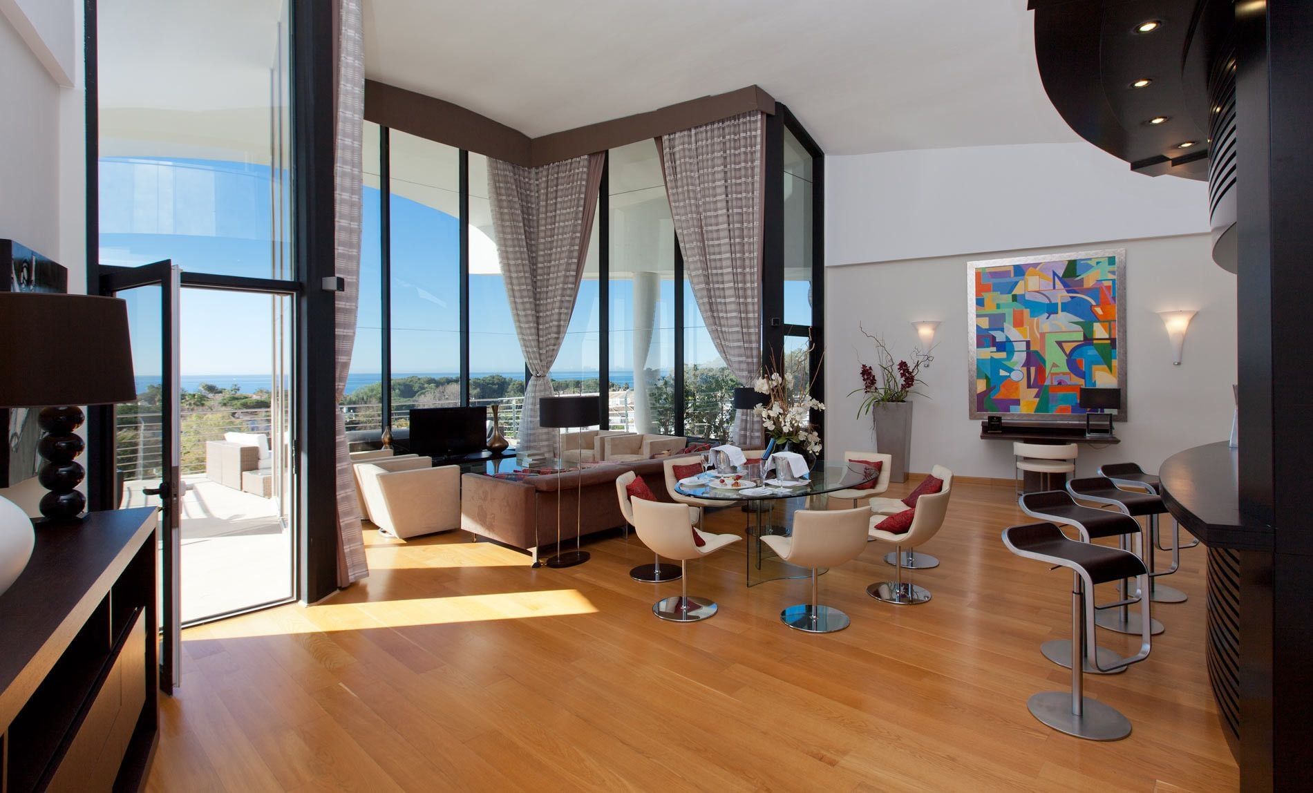 آخر