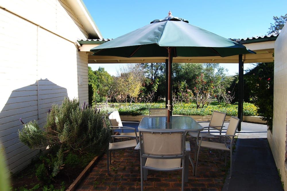 شرفة مرصوفة صورة