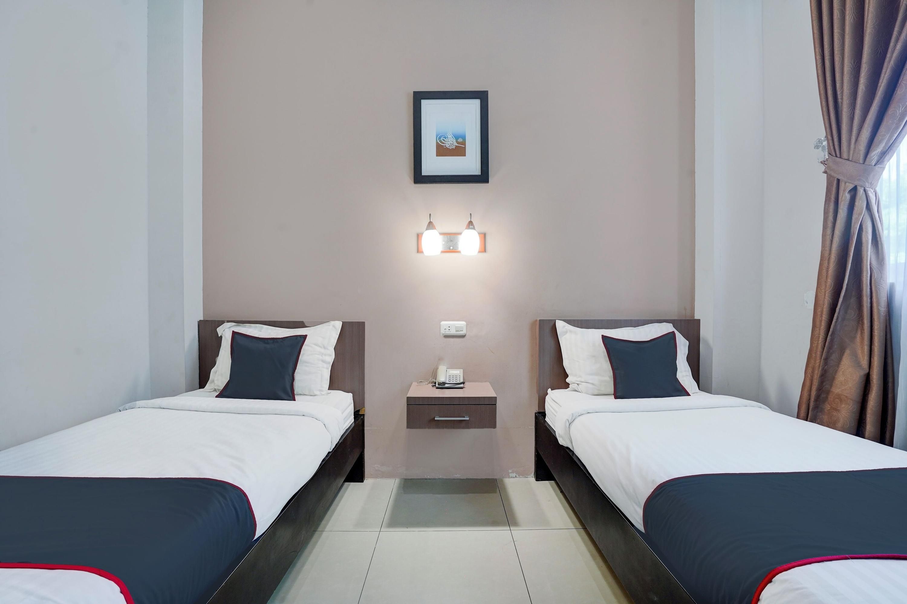 آخر