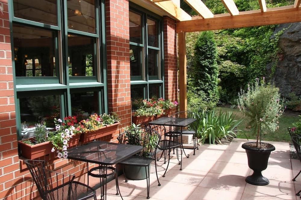 شرفة مرصوفة صورة