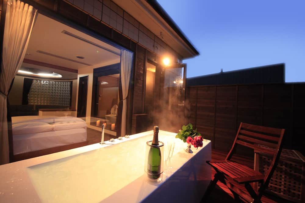 شرفة مرصوفة