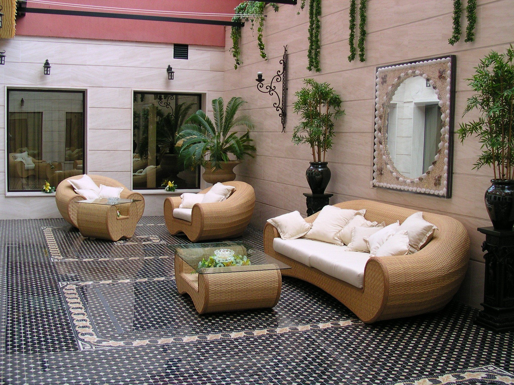 شرفة مرصوفة صورة