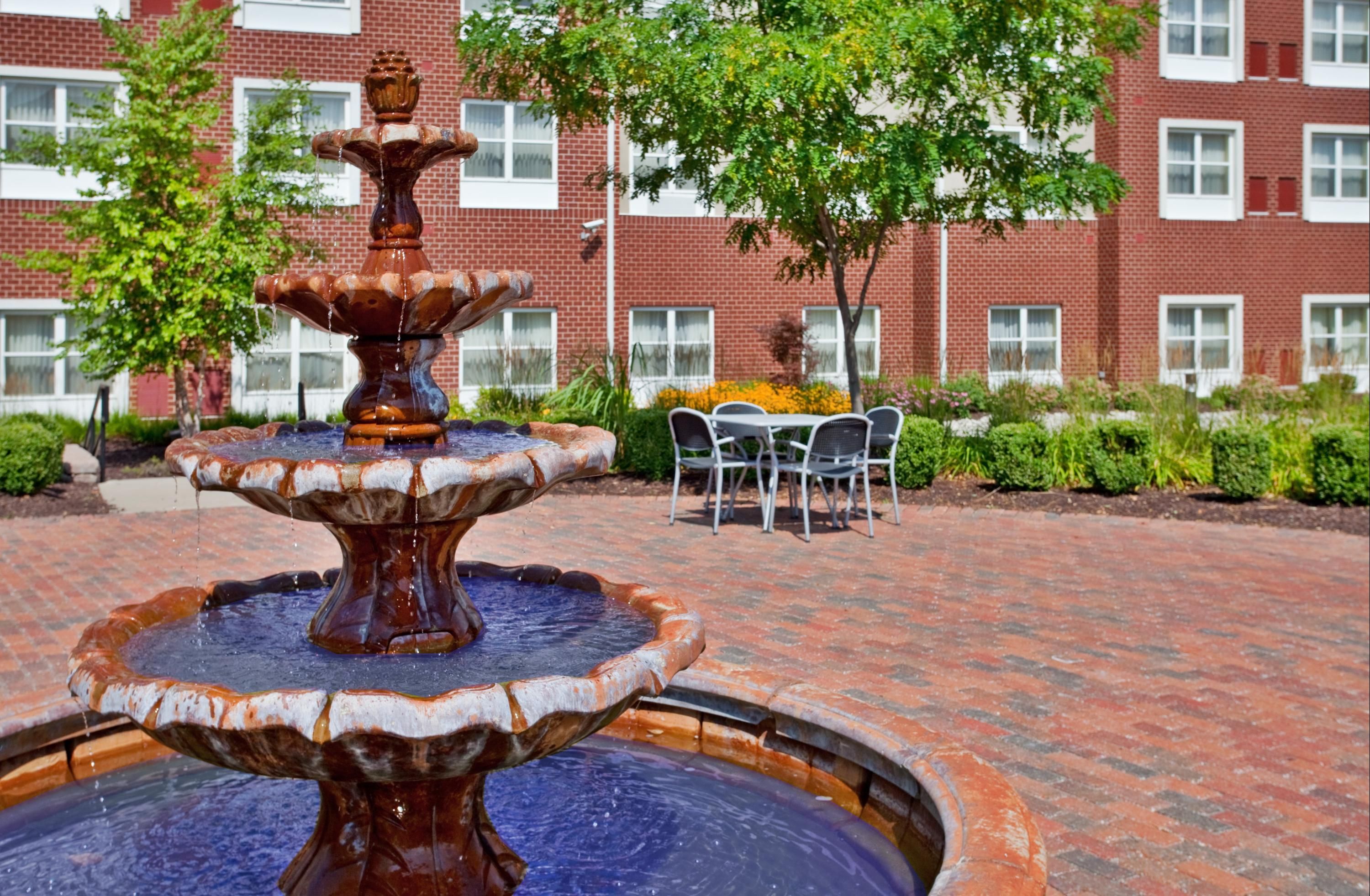 شرفة مرصوفة