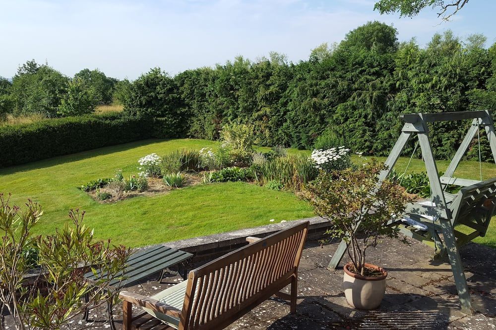 شرفة مرصوفة