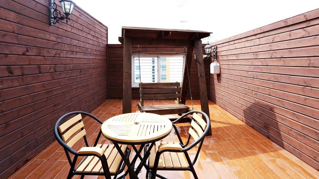 شرفة مرصوفة