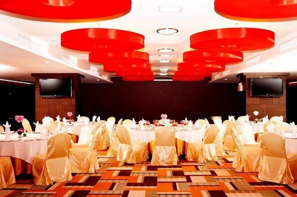 قاعة الولائم