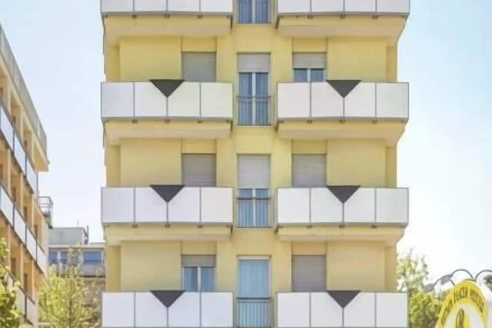مبنى