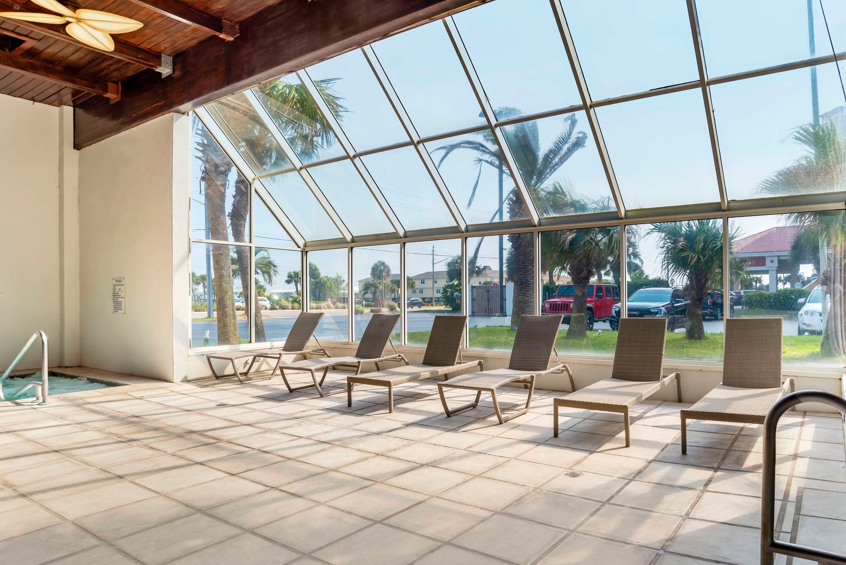 شرفة مرصوفة