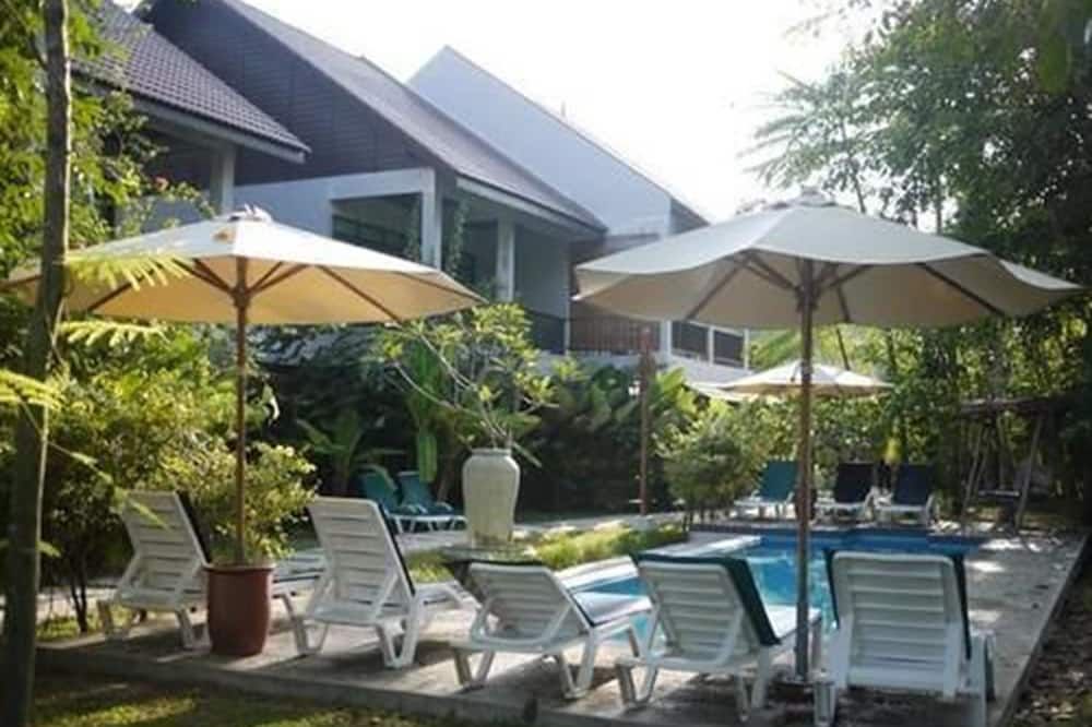 شرفة مرصوفة