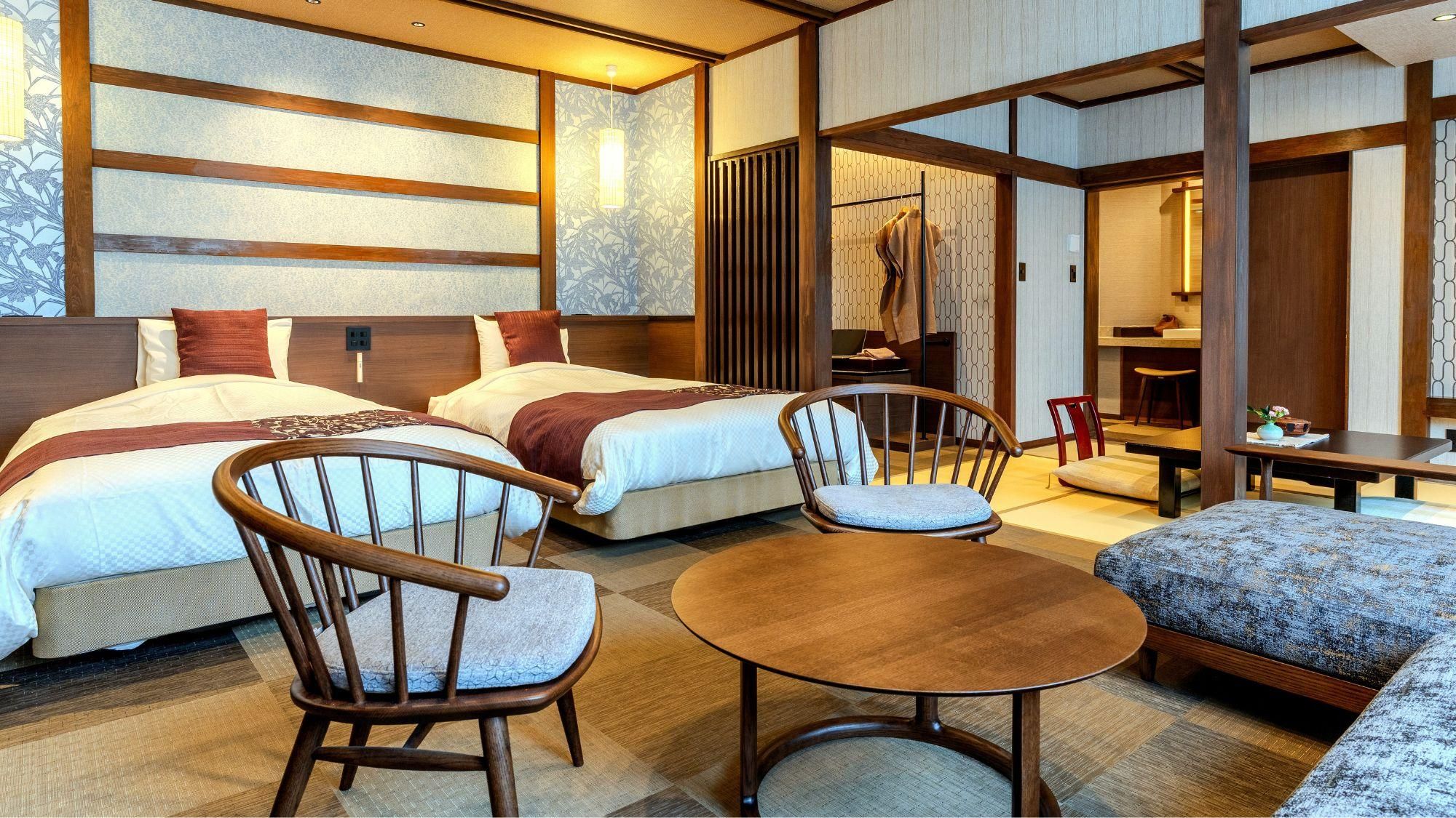 آخر